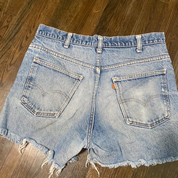 Vintage Orange Tab Levis Shorts - Picture 2 of 4